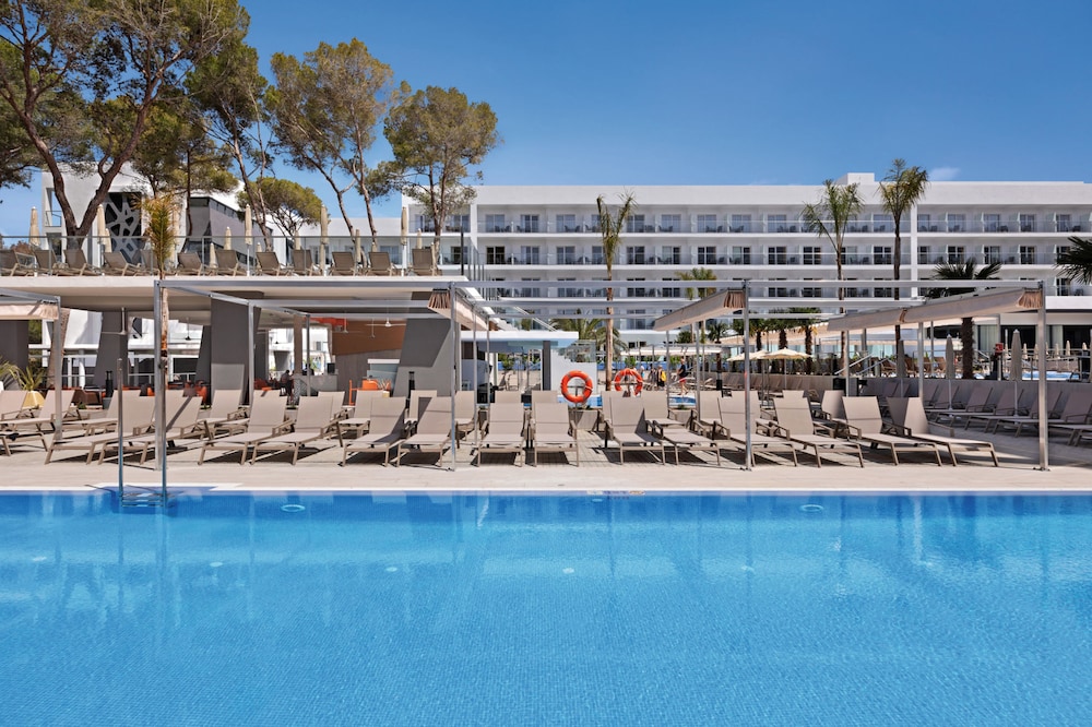 Riu Playa Park 25/28