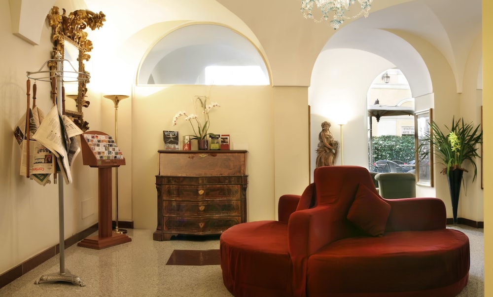 Albergo Santa Chiara Hotel Rome 42/49
