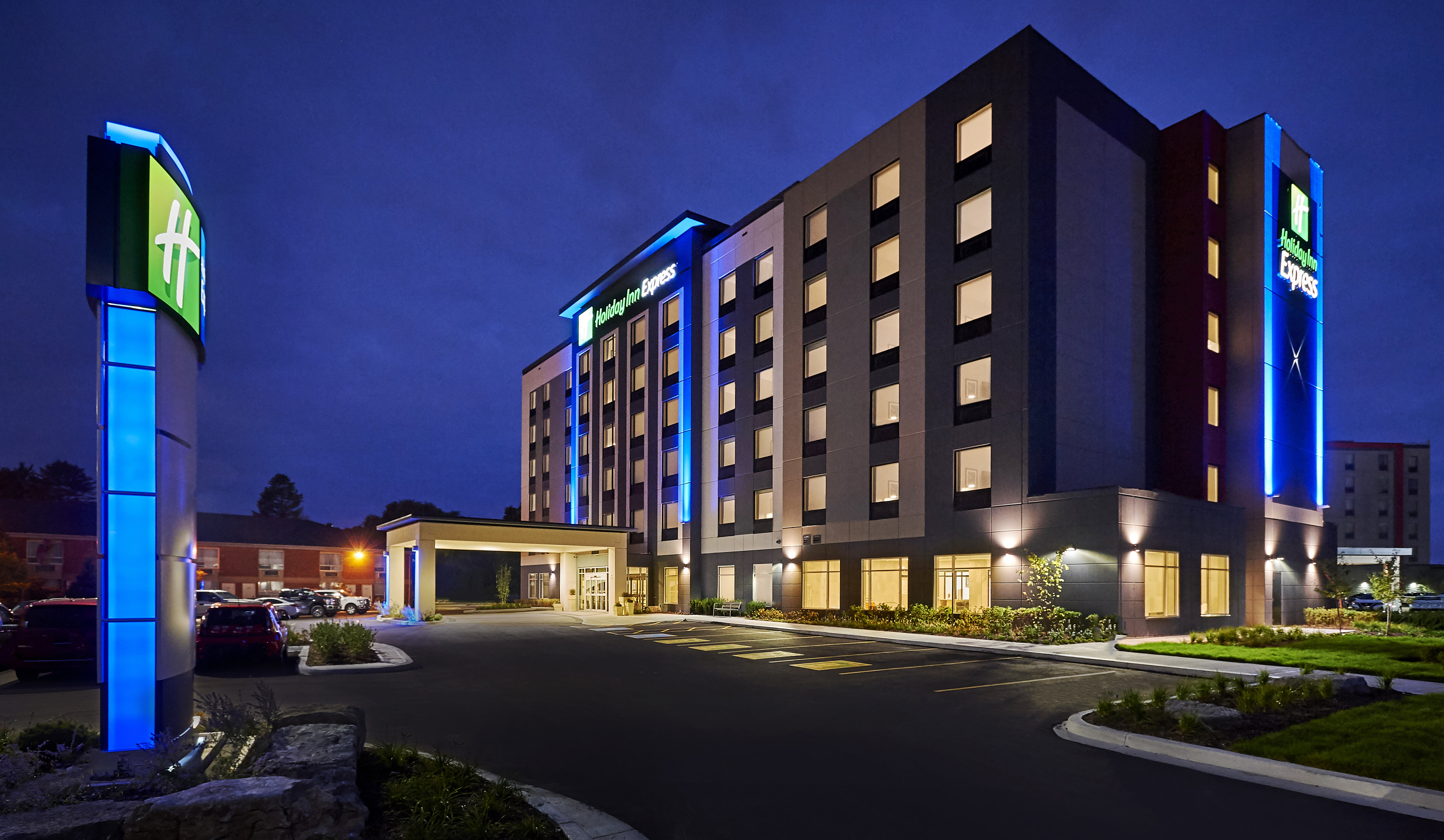 Holiday Inn Express Sarnia - Point Edward 2/46