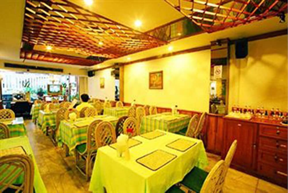 Wall Street Inn 34/39