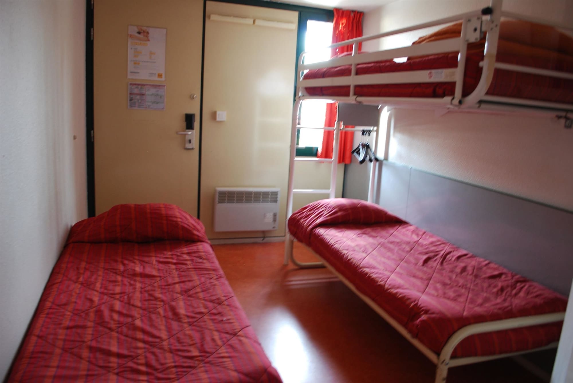 Standard, 3 Beds