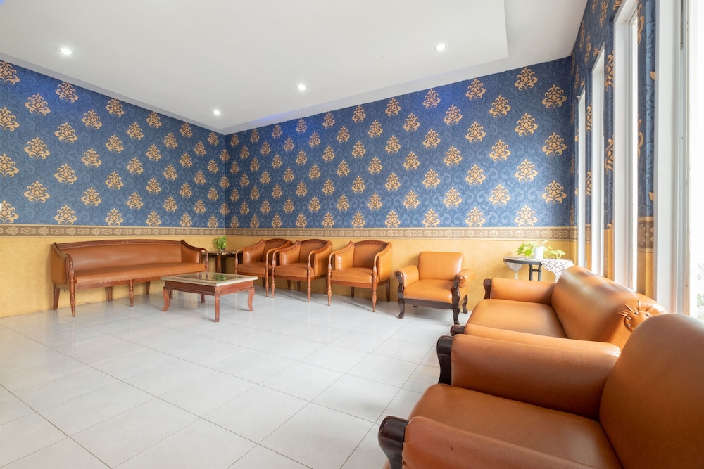 SPOT ON 2419 Rumah Nugraha Hotel Syariah 34/45