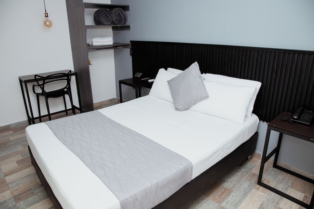 غرفة بسرير مزدوج بغرفة نوم واحدة، Hotel Palmas Del Estadio 6/10