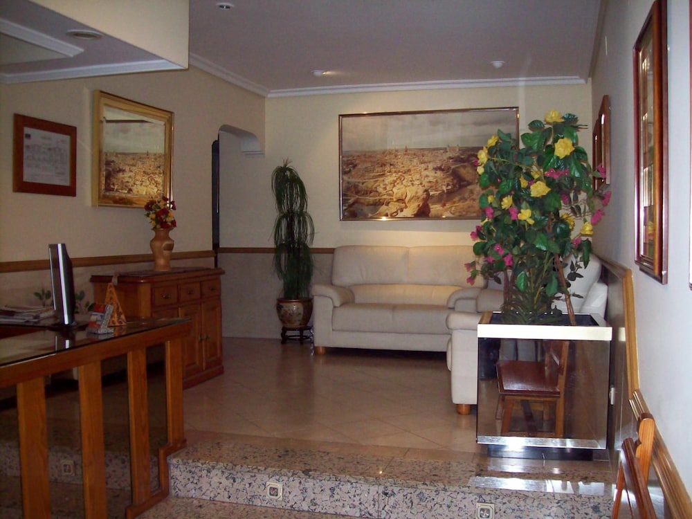 Hostal Los Gavilanes 2 4/50