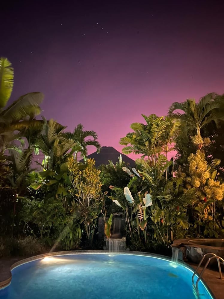 Hotel Vista Del Cerro 25/31