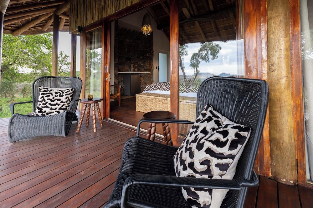 Buffalo Ridge Safari Lodge 31/50