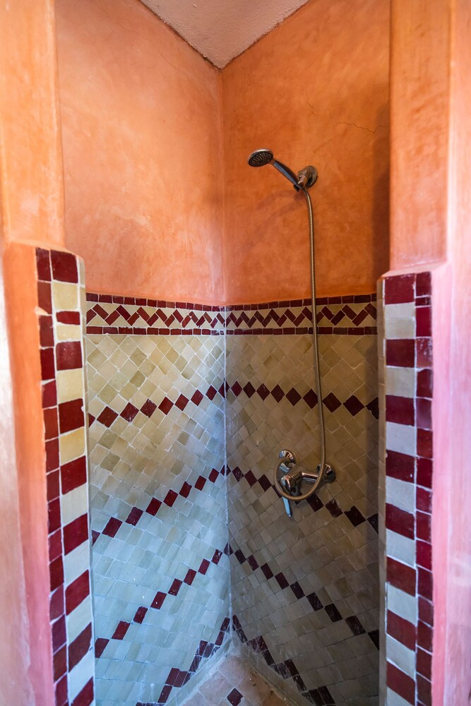 RIAD JARDIN CHRIFA 34/68