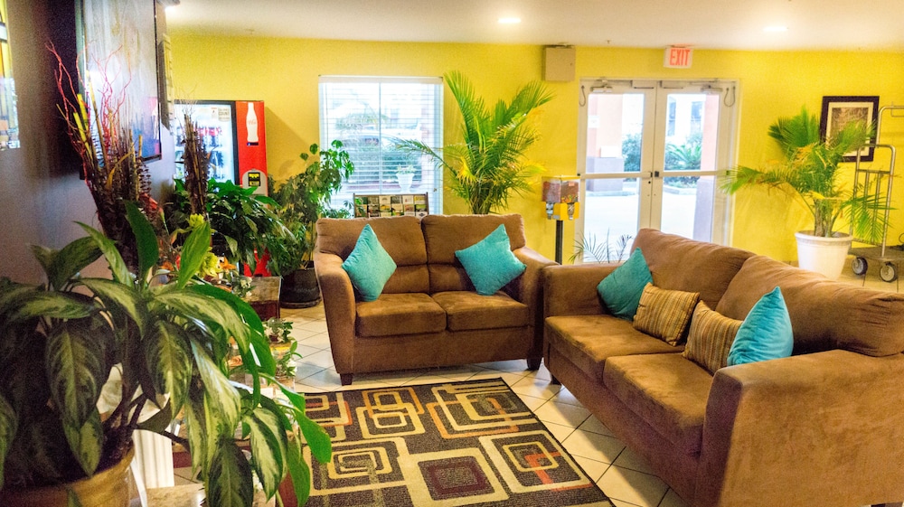 Days Inn & Suites By Wyndham Thibodaux 53/68
