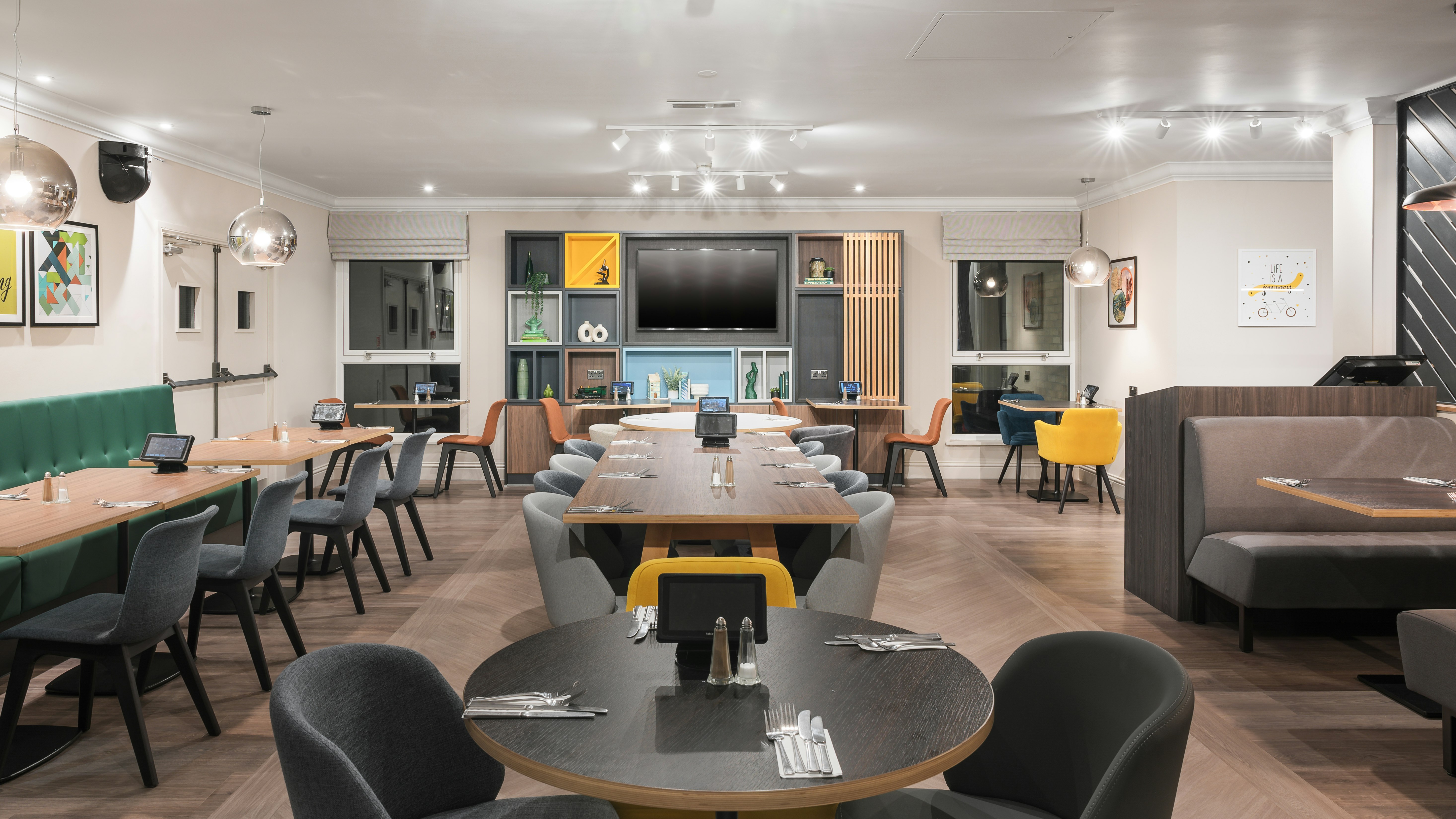 Holiday Inn Derby Nottingham M1 J25 32/46