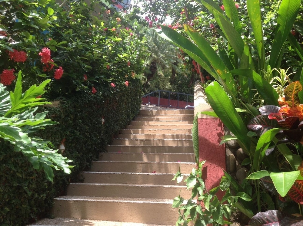Hotel Tamarindo Village 6/74