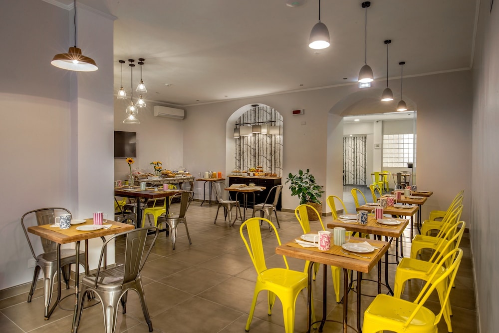 Urban Garden Hotel 39/47
