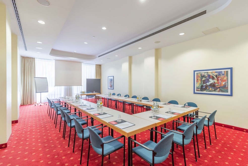 InterCityHotel Schwerin 46/53