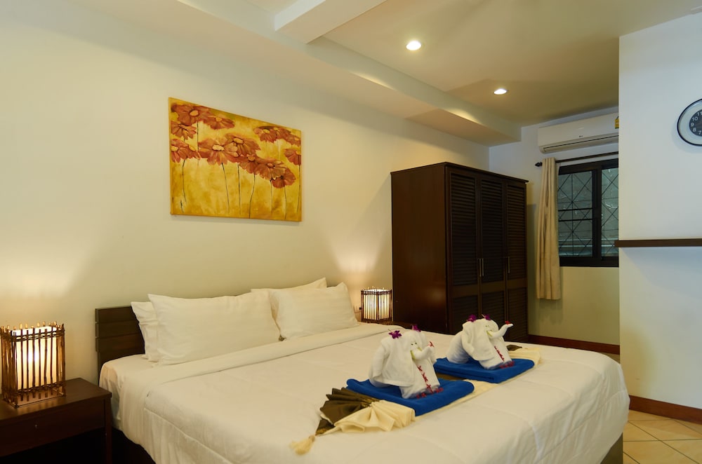 Phuket Riviera Villas 12/72
