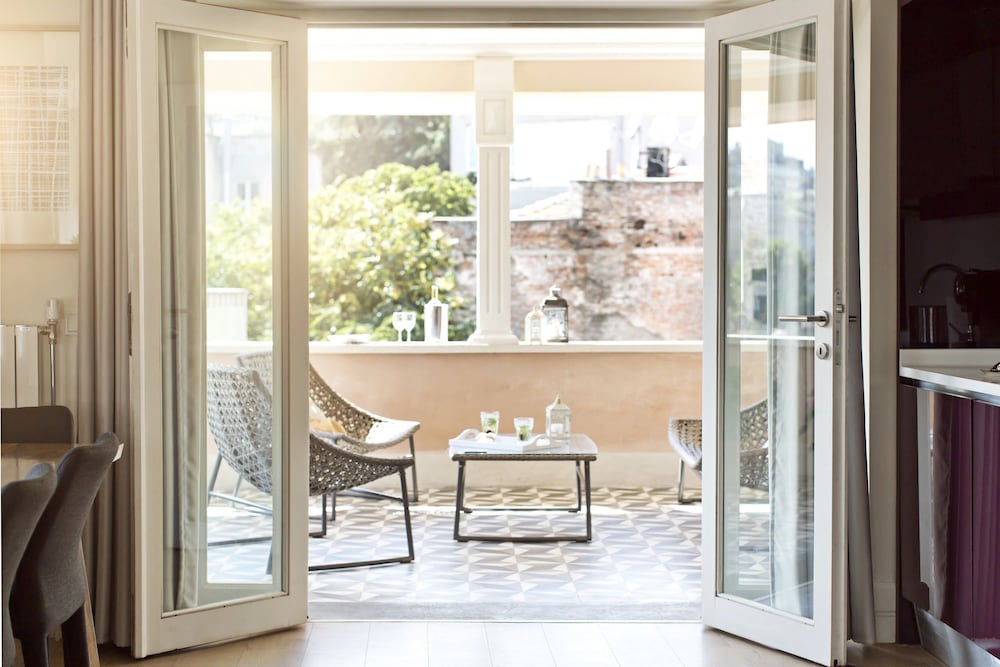 CASA DI BAVA ISTANBUL 18/64