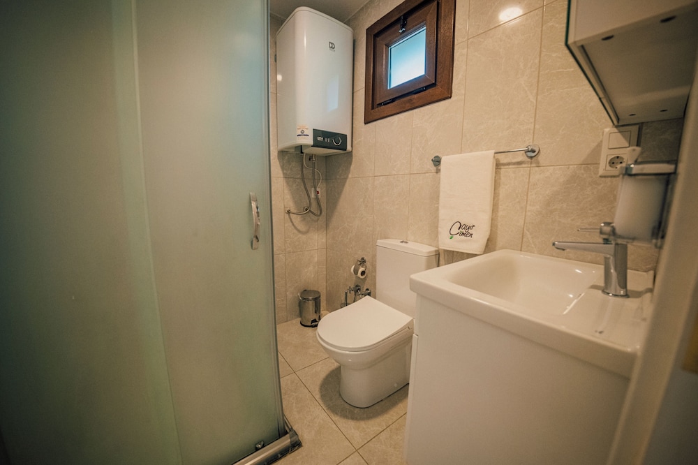 Cayir Cimen Tatil Evleri 62/65