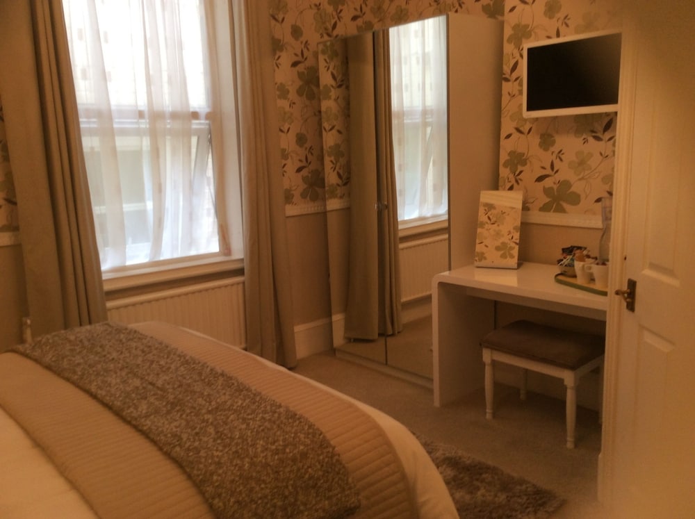 Hedley Villa Guest House 29/42