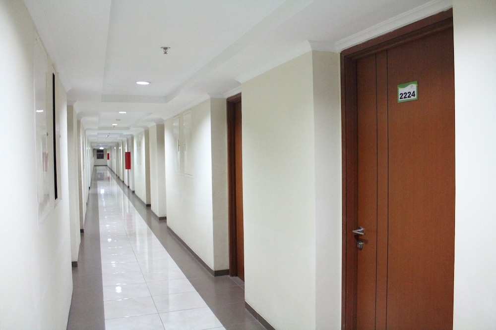 OYO 266 Margonda Residence 5 27/38