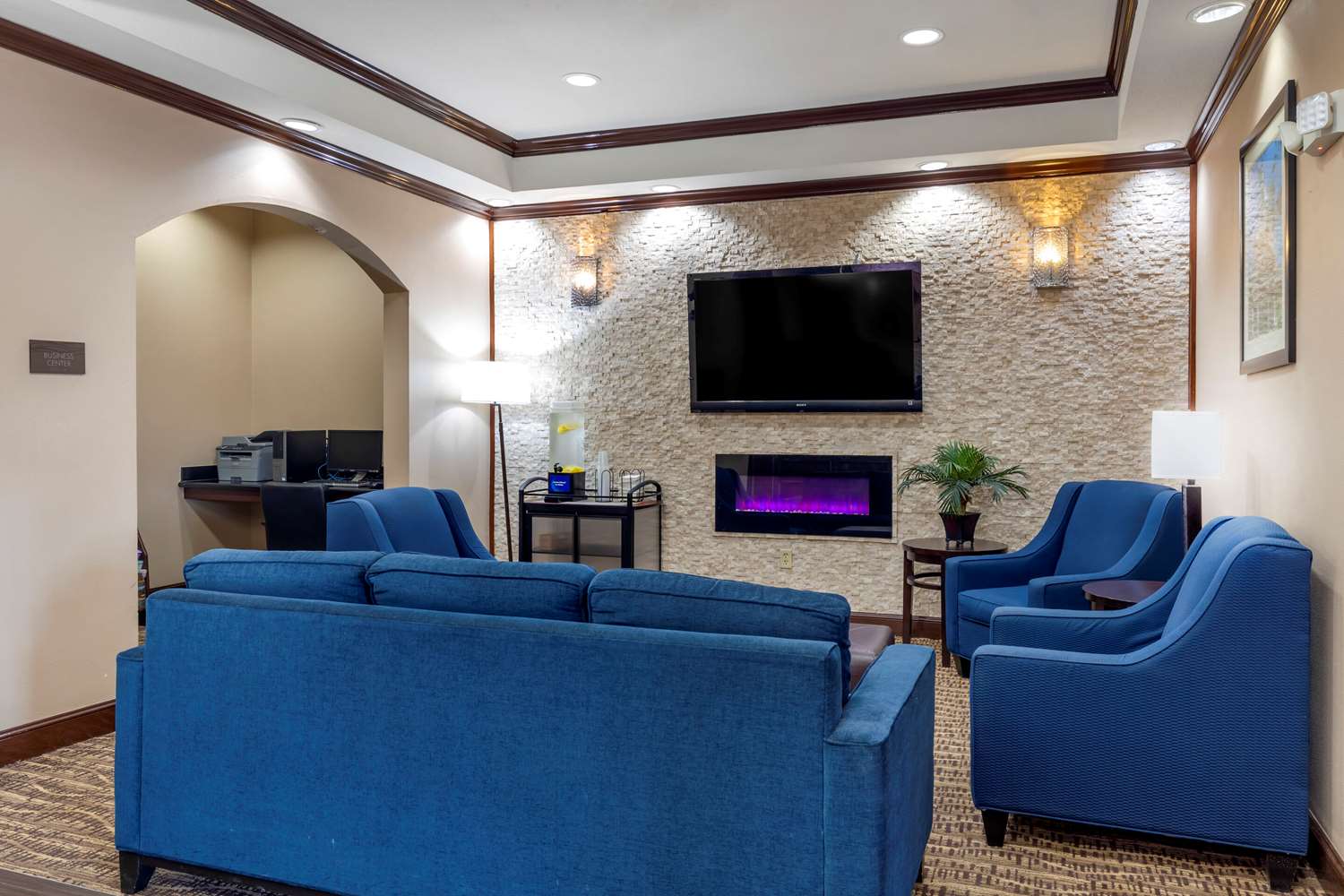 Comfort Inn Near UNT 21/31
