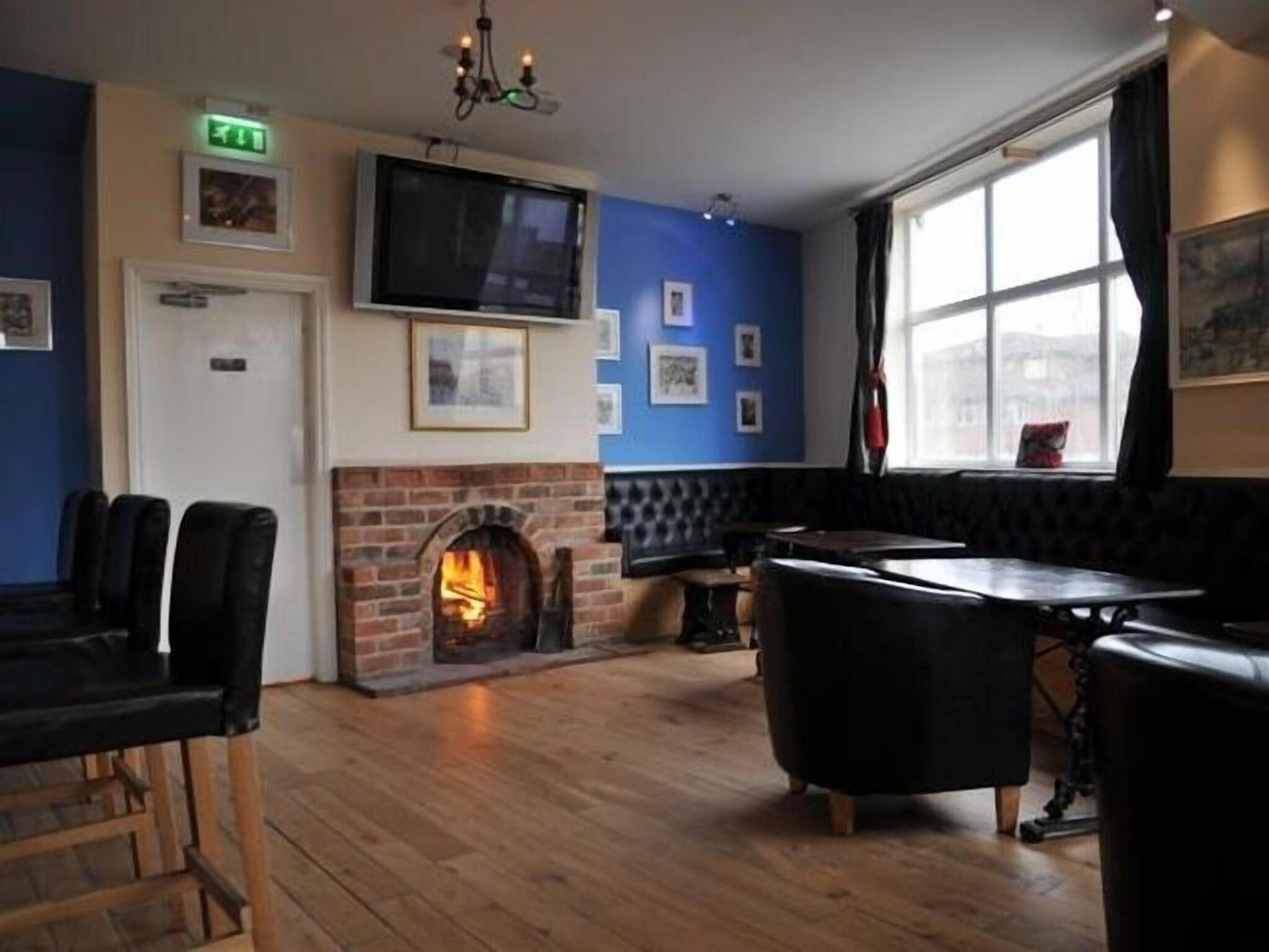 Royal George Hotel 19/25