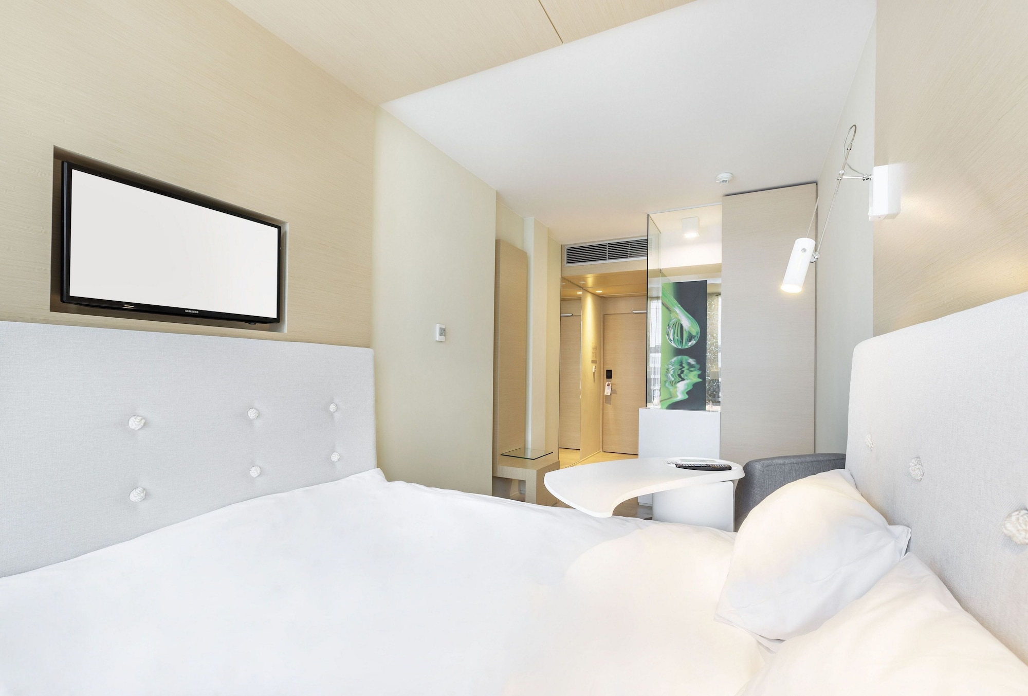 STANDARD, DOUBLE BED