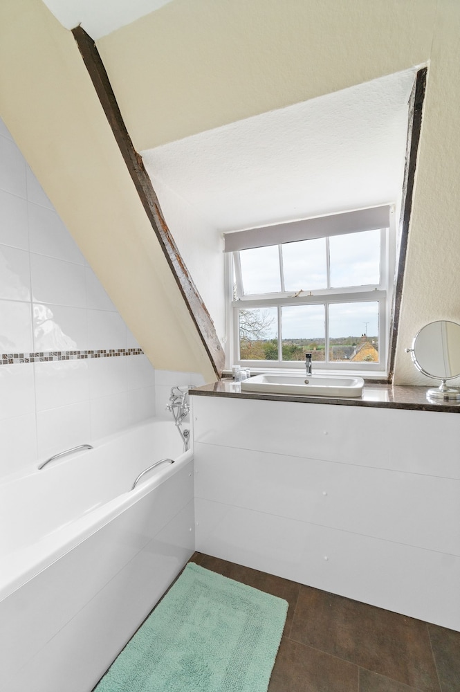 Ecton House 42/42