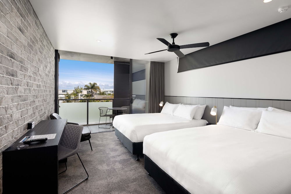 Superior, 2 Queen Beds