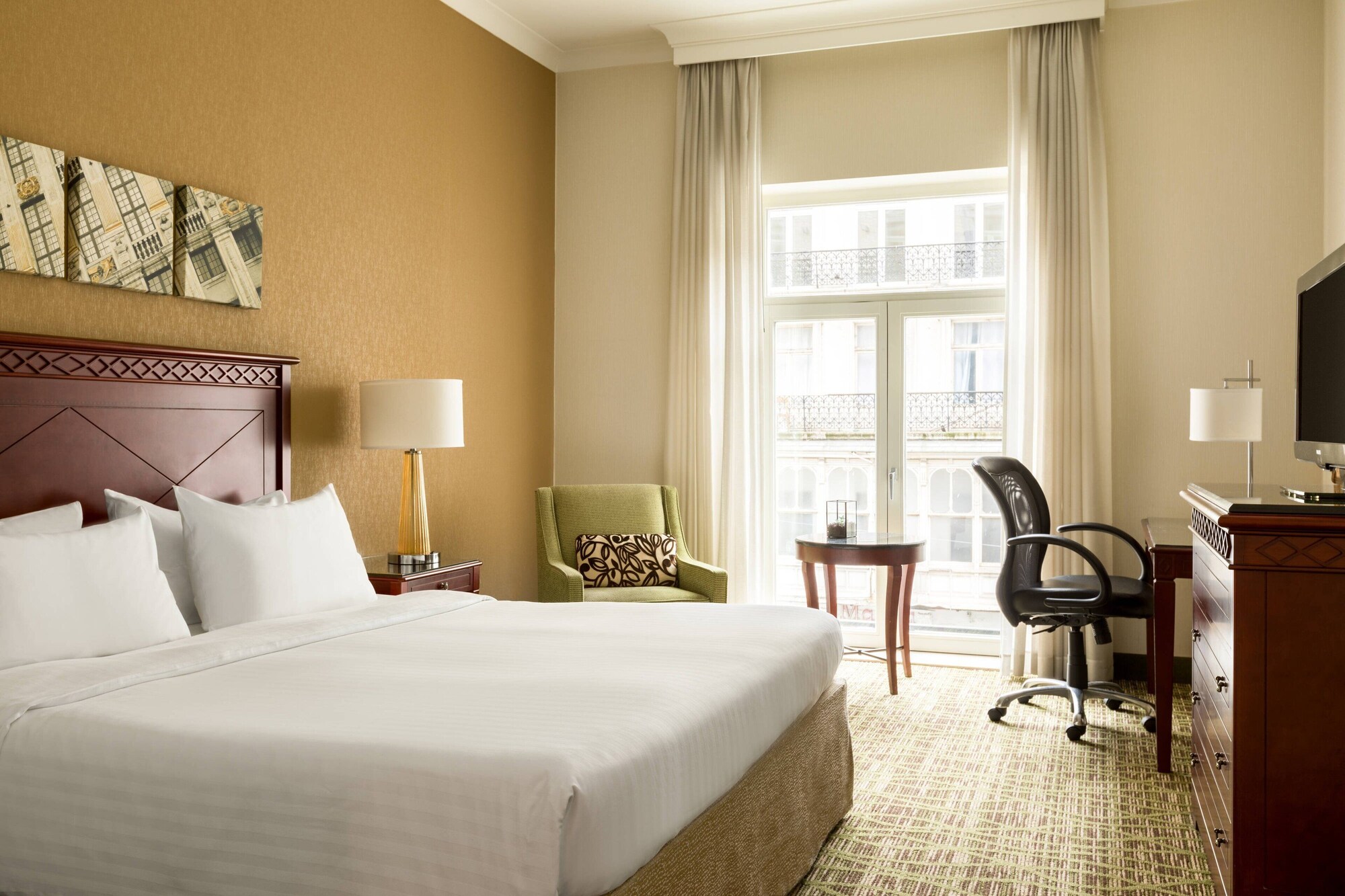 Room at BRUSSELS MARRIOTT HOTEL GRAND PLACE, BRUSSELS