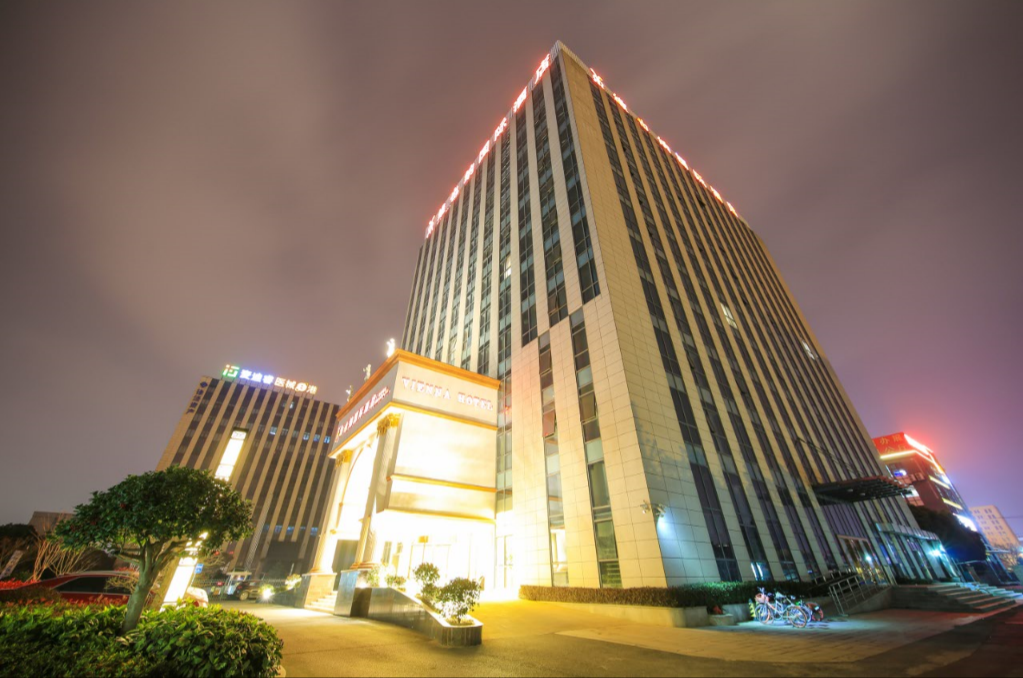 Vienna International Hotel Shanghai National Convention And Exhibition Center Huaxu Road 7/38