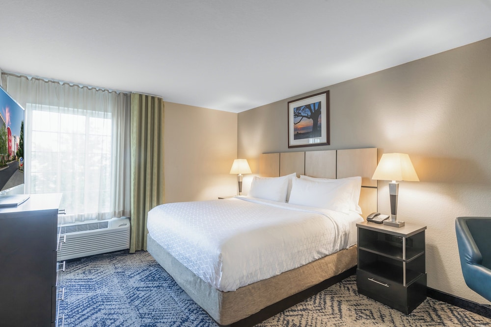 Candlewood Suites Greenville 4/28
