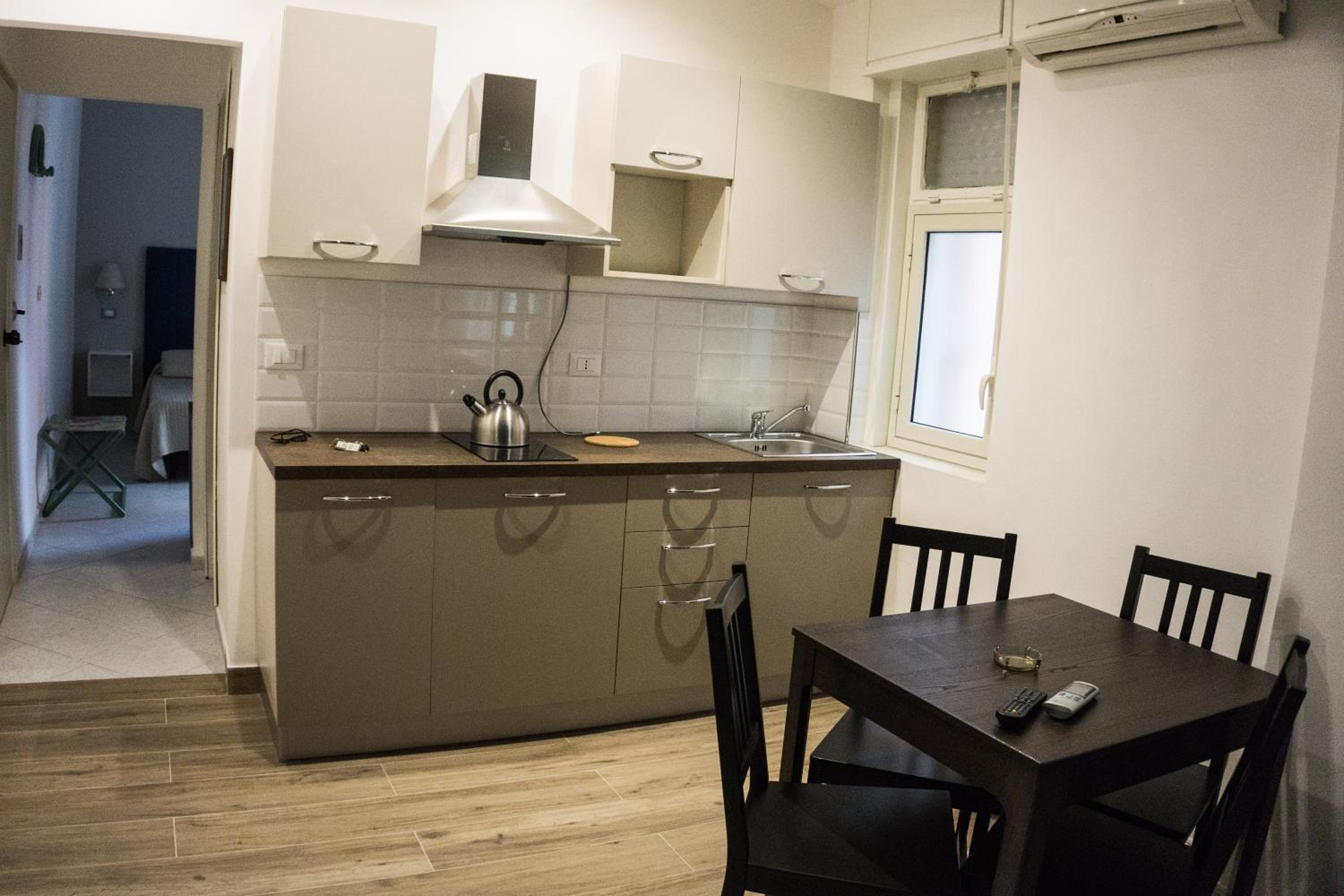 ApartHotel Tysandros 34/50