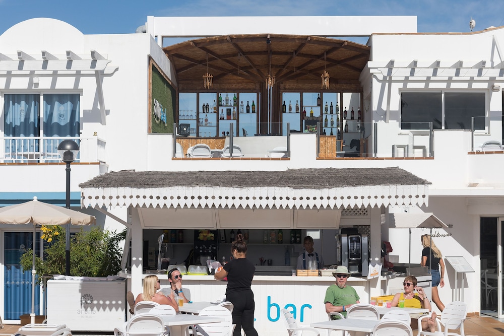ARENA BEACH HOTEL in CORRALEJO
