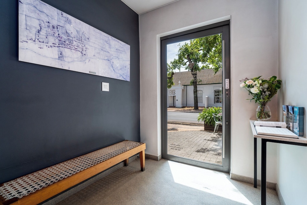 107 Dorpstraat Boutique Hotel 45/70