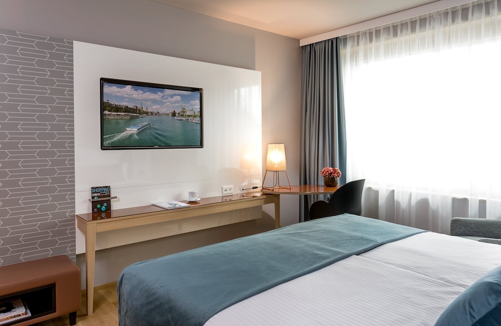 Leonardo Hotel Zurich Airport 8/76