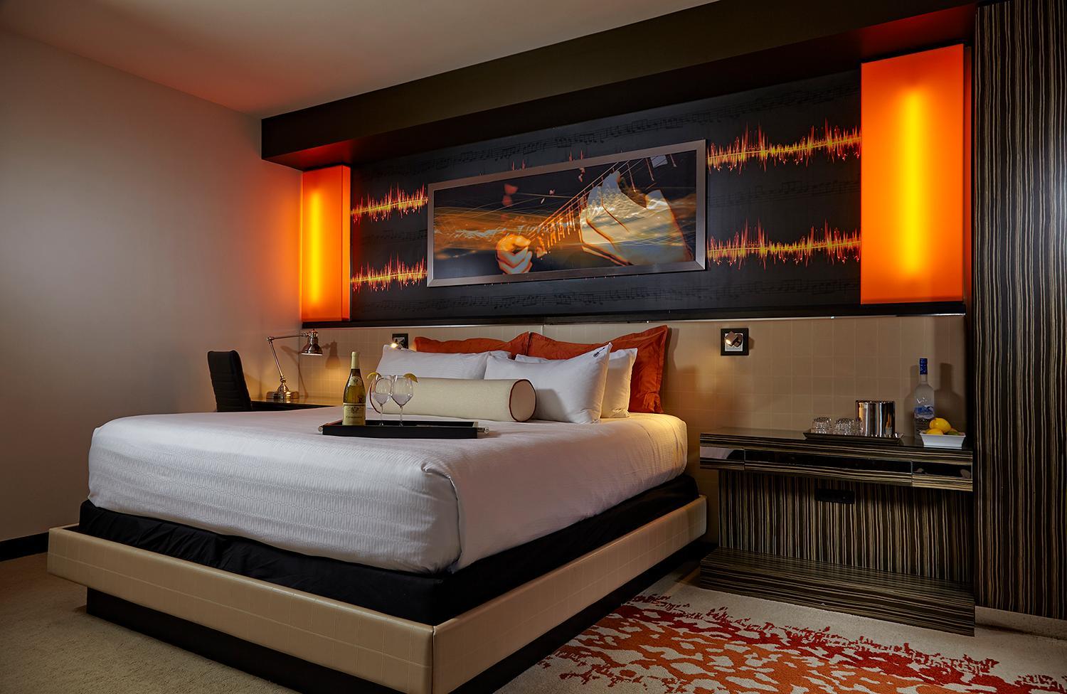 Room, King Bed, with View, Platinum Tower