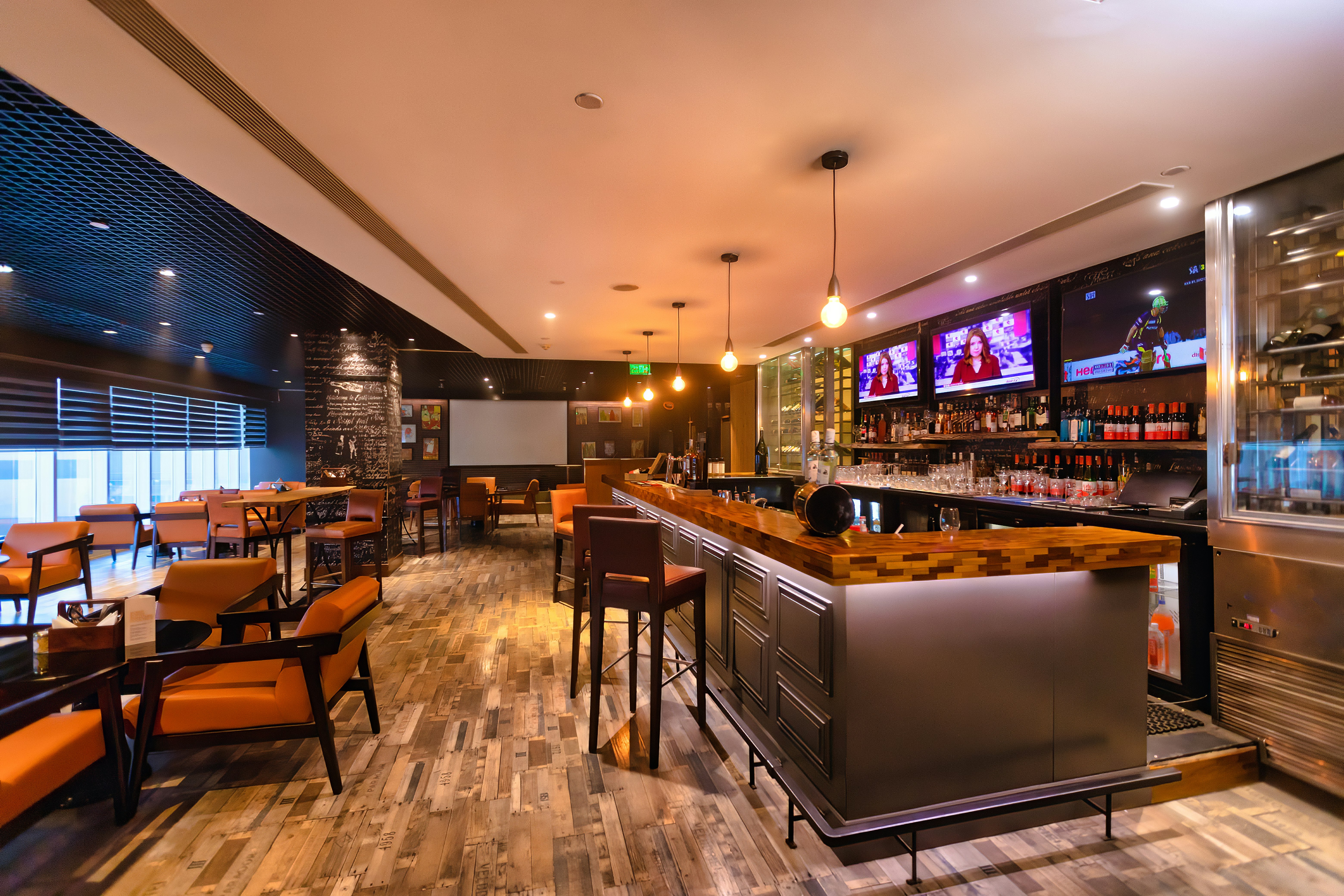 Hilton Garden Inn New Delhi Saket 39/66