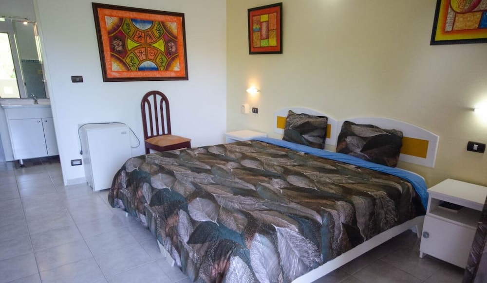 Hotel El Eden 30/57