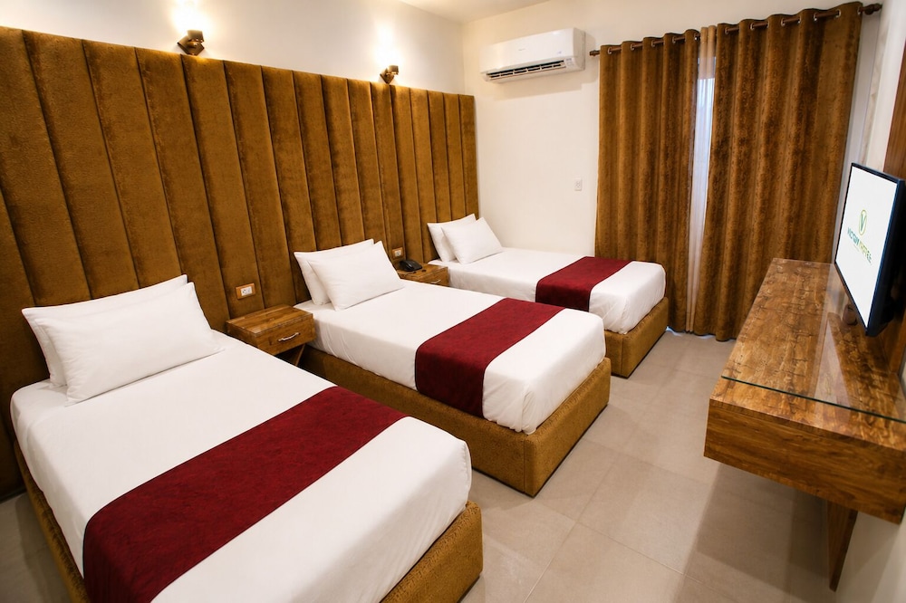 Valencia Hotel 14/40