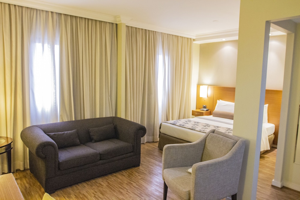 The World Hotels 29/50
