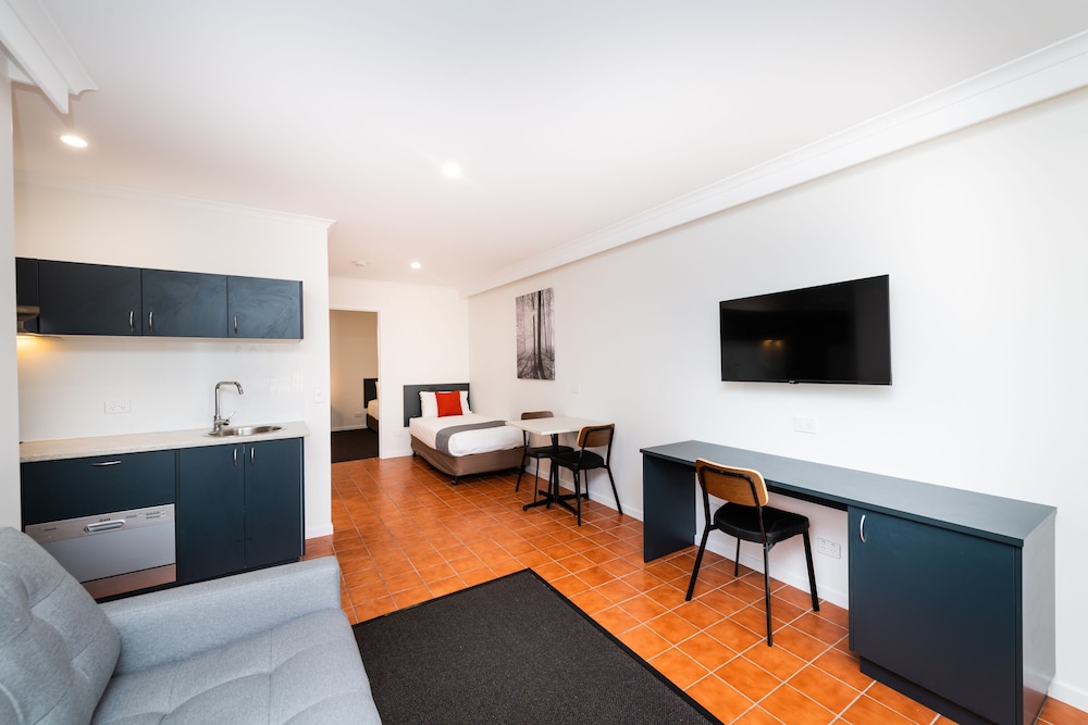 Leagues Motel Queanbeyan 30/50