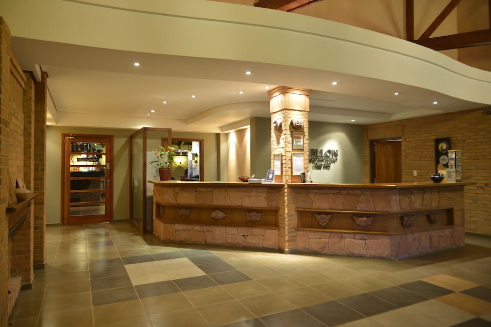 Papillon Hotel 5/50