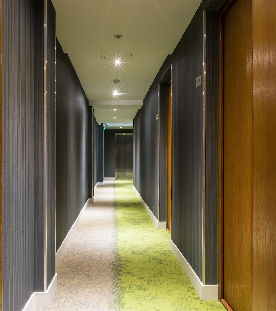 Cadet Residence 31/63