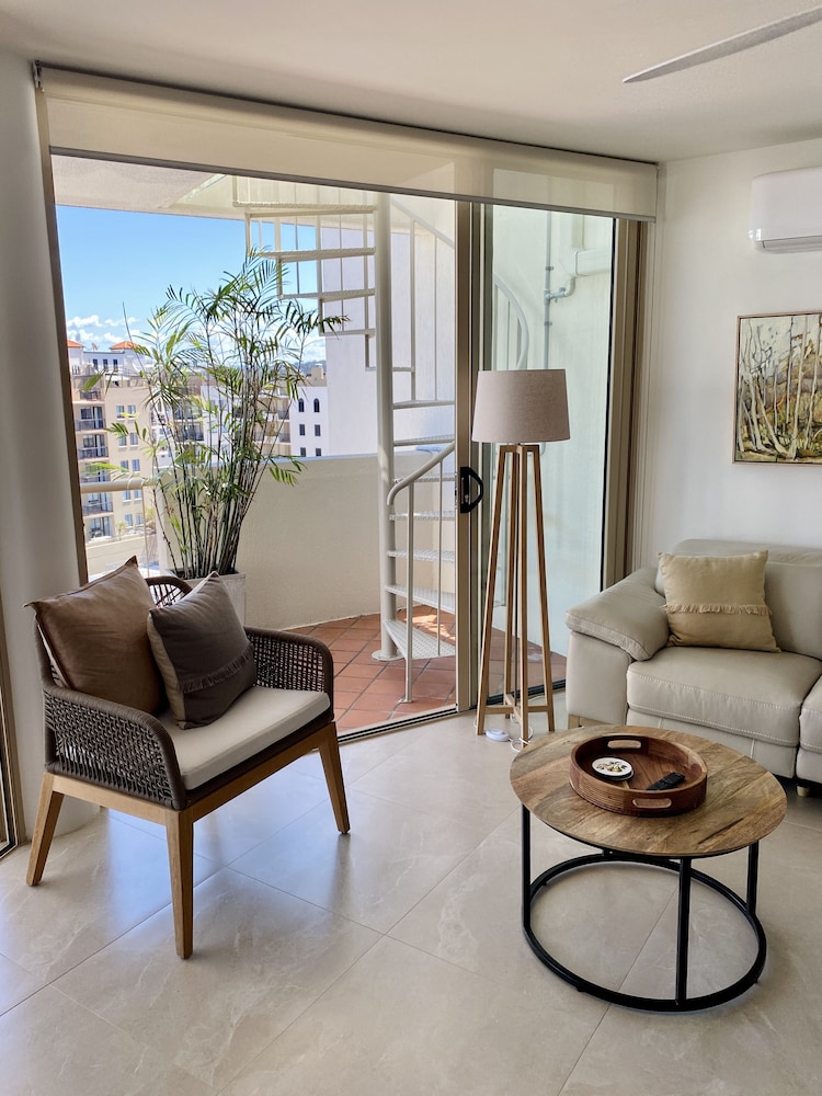Sandcastles Mooloolaba 32/70