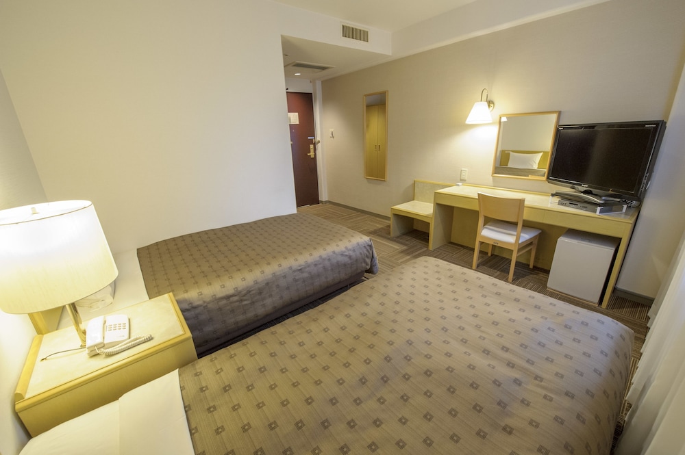 Court Hotel Mito 30/71