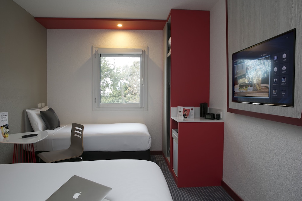 IBIS SYDNEY AIRPORT 21/66