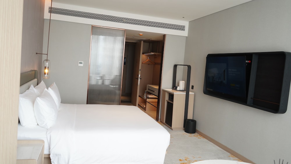 Elong Hotel Jakarta PIK 7/48