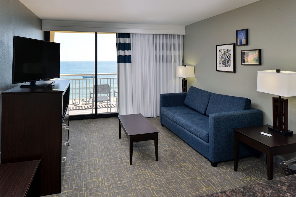 Four Points By Sheraton Virginia Beach Oceanfront 25/30