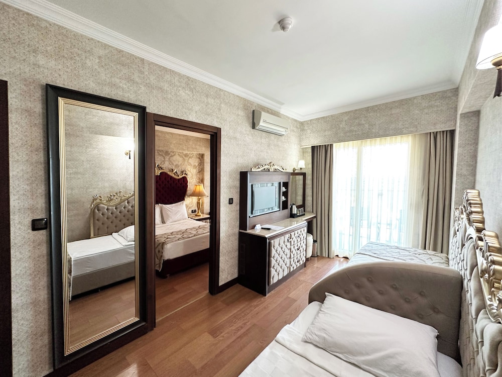 Laur Hotels Experience and Elegance 17/50