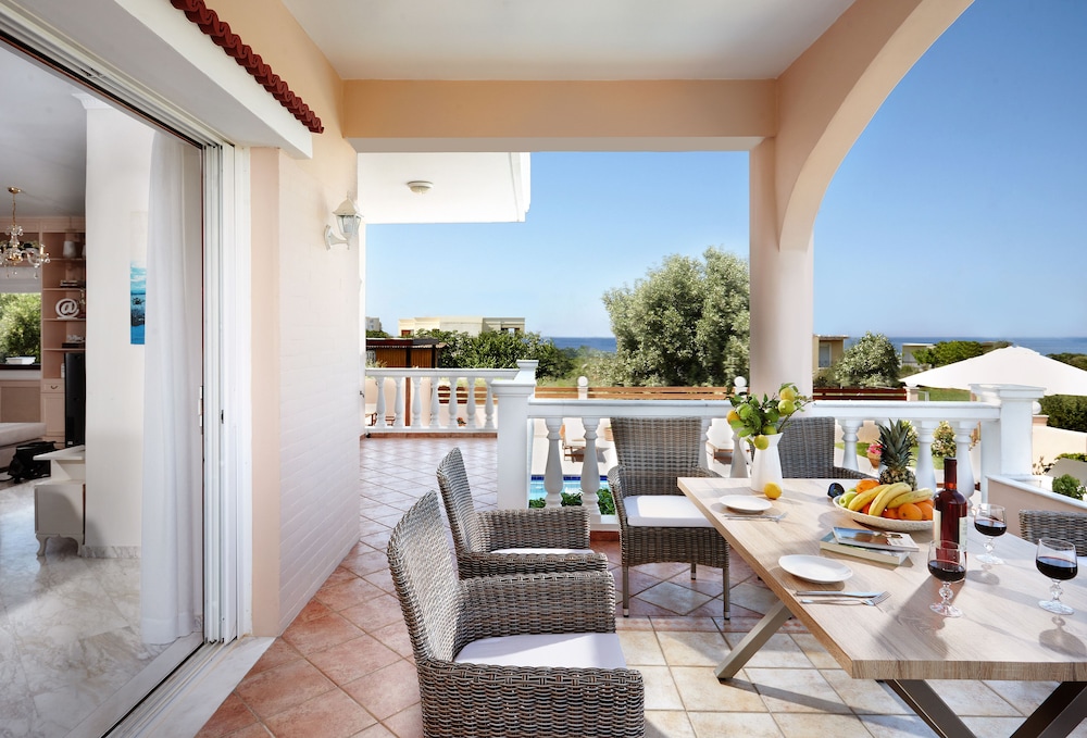 Villa Vanelia Mare 33/35