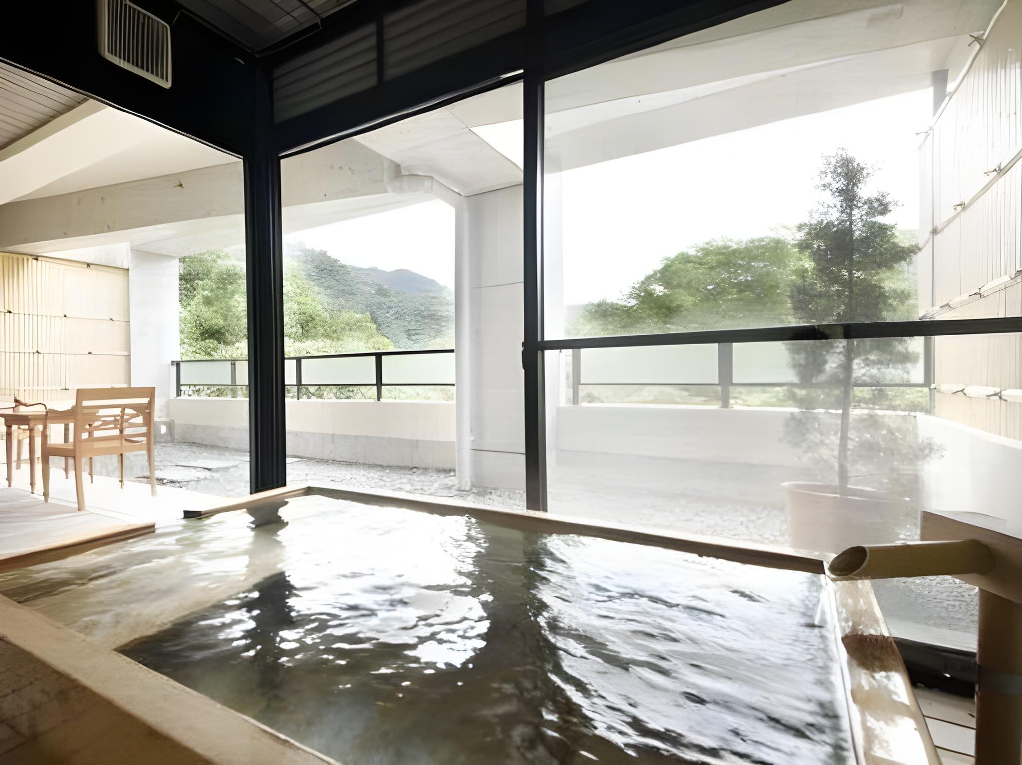 FUKURODA ONSEN OMOIDE ROMANKAN 18/40