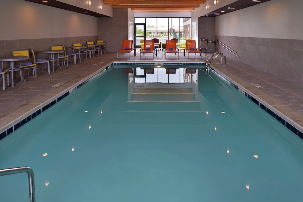 Home2 Suites By Hilton Merrillville 3/57